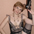 Profil de Athanasia, 42 ans, Baiser gratuit à Courcelles (Hainaut)