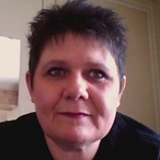 Profil de Alyona, 33 ans, Baiser gratuit à Courcelles (Hainaut)