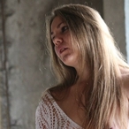 Profil de Ailine, 26 ans, Baiser gratuit à Beauraing (Namur)