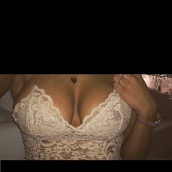 Profil de Hassania, 41 ans, Baiser gratuit à Wasseiges (Liège)